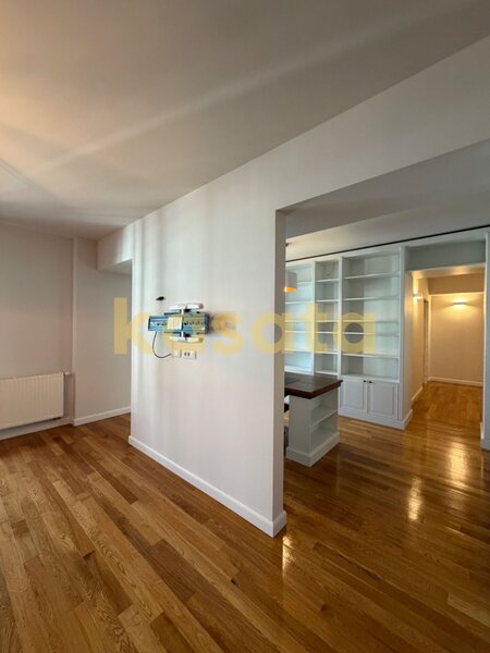 Upground, Panoramic Lake & City Views, apartament 4 camere, premium,