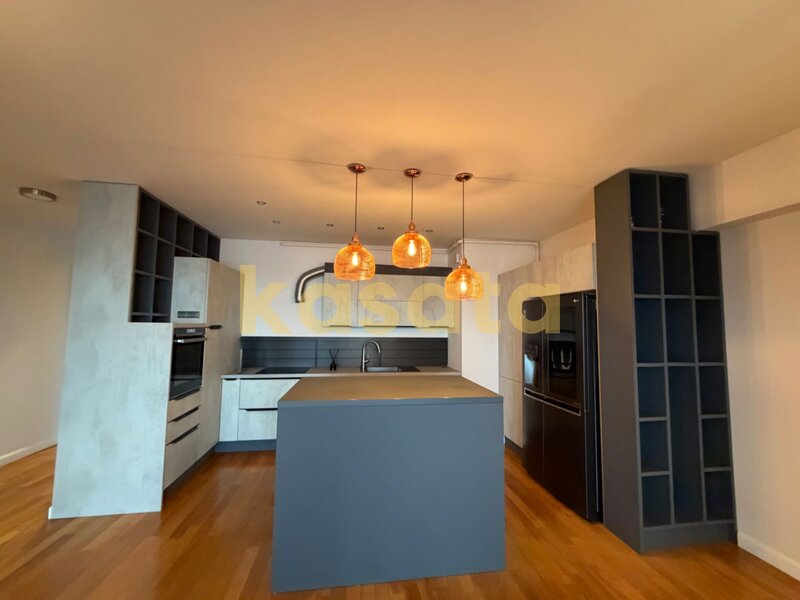 Upground, Panoramic Lake & City Views, apartament 4 camere, premium,