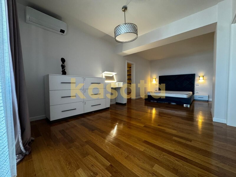 Upground, Panoramic Lake & City Views, apartament 4 camere, premium,